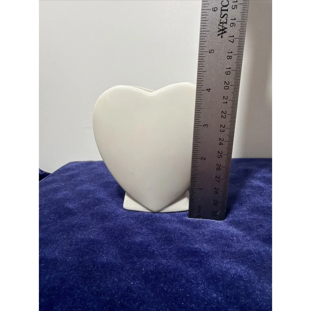 Russ heart shaped